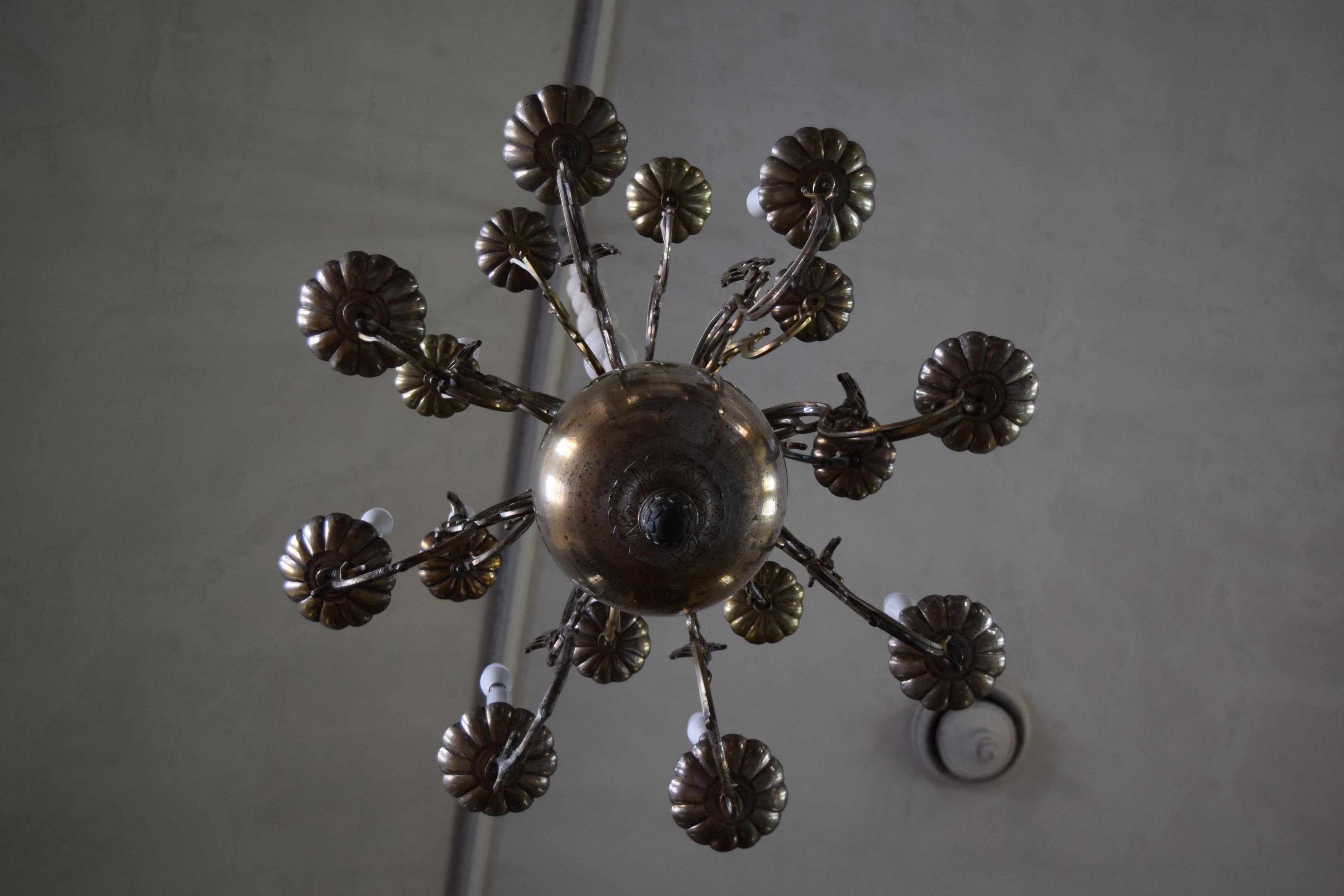 Chandelier, 1671, Talsi Evangelical Lutheran Church. Photo by Alantė Valtaitė-Gagač, 2021